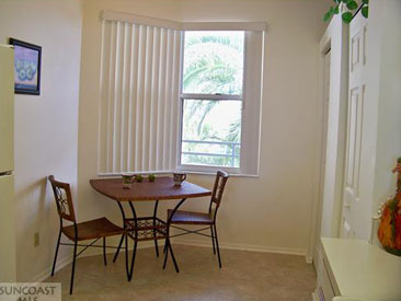 HARBOURSIDE CONDO Gallery 02