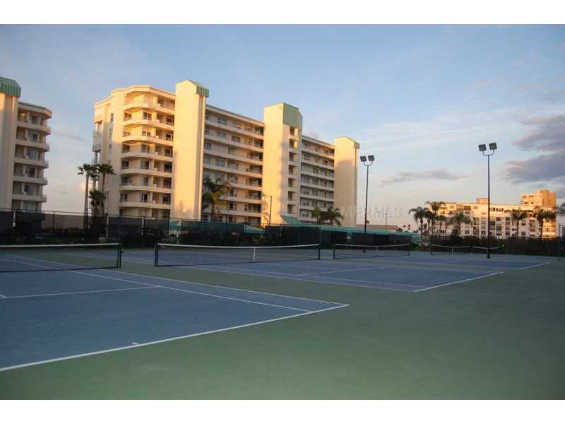 HARBOURSIDE CONDO Gallery 12