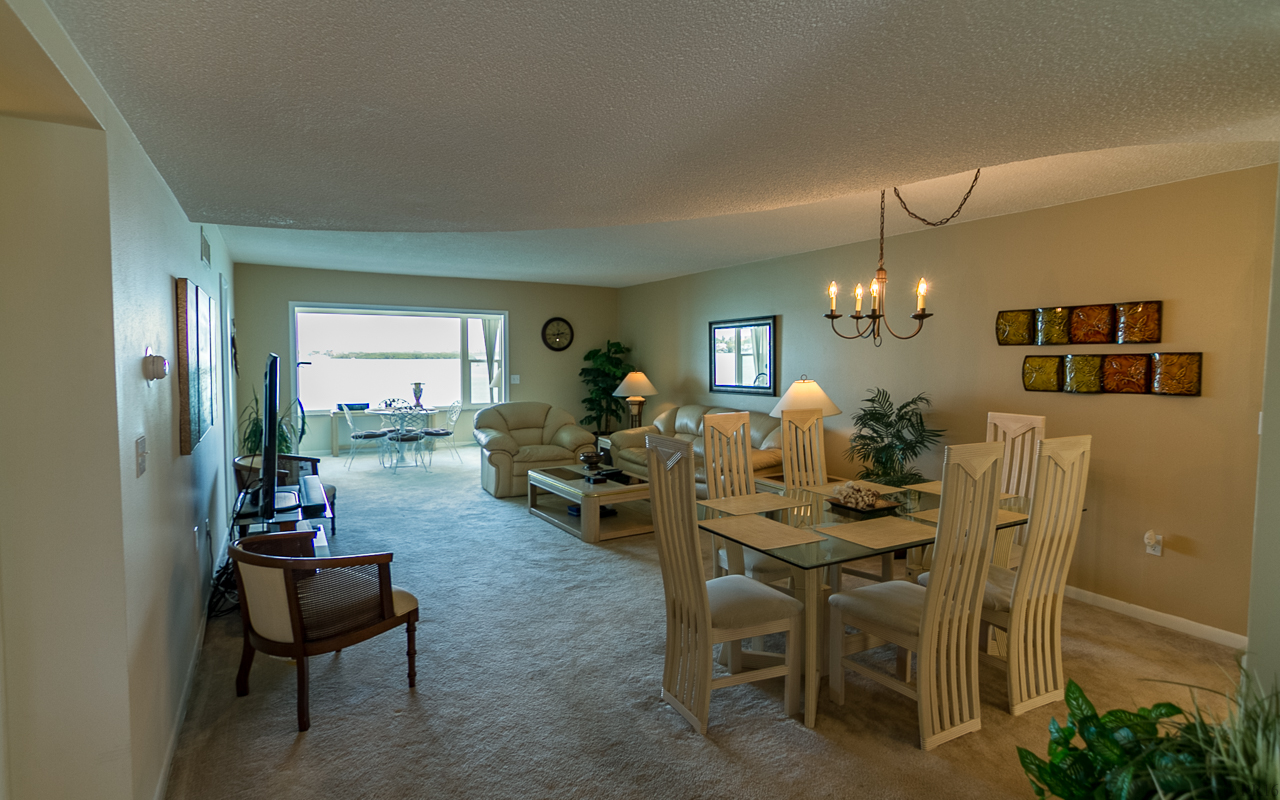 Capri Isle Garden Gallery 05