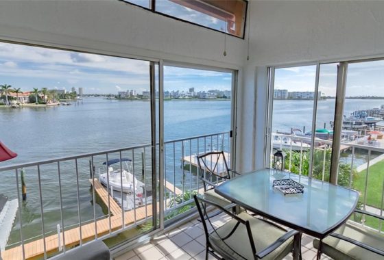 Boca Shores