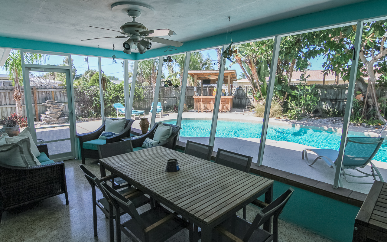 Paradise Island Gallery
