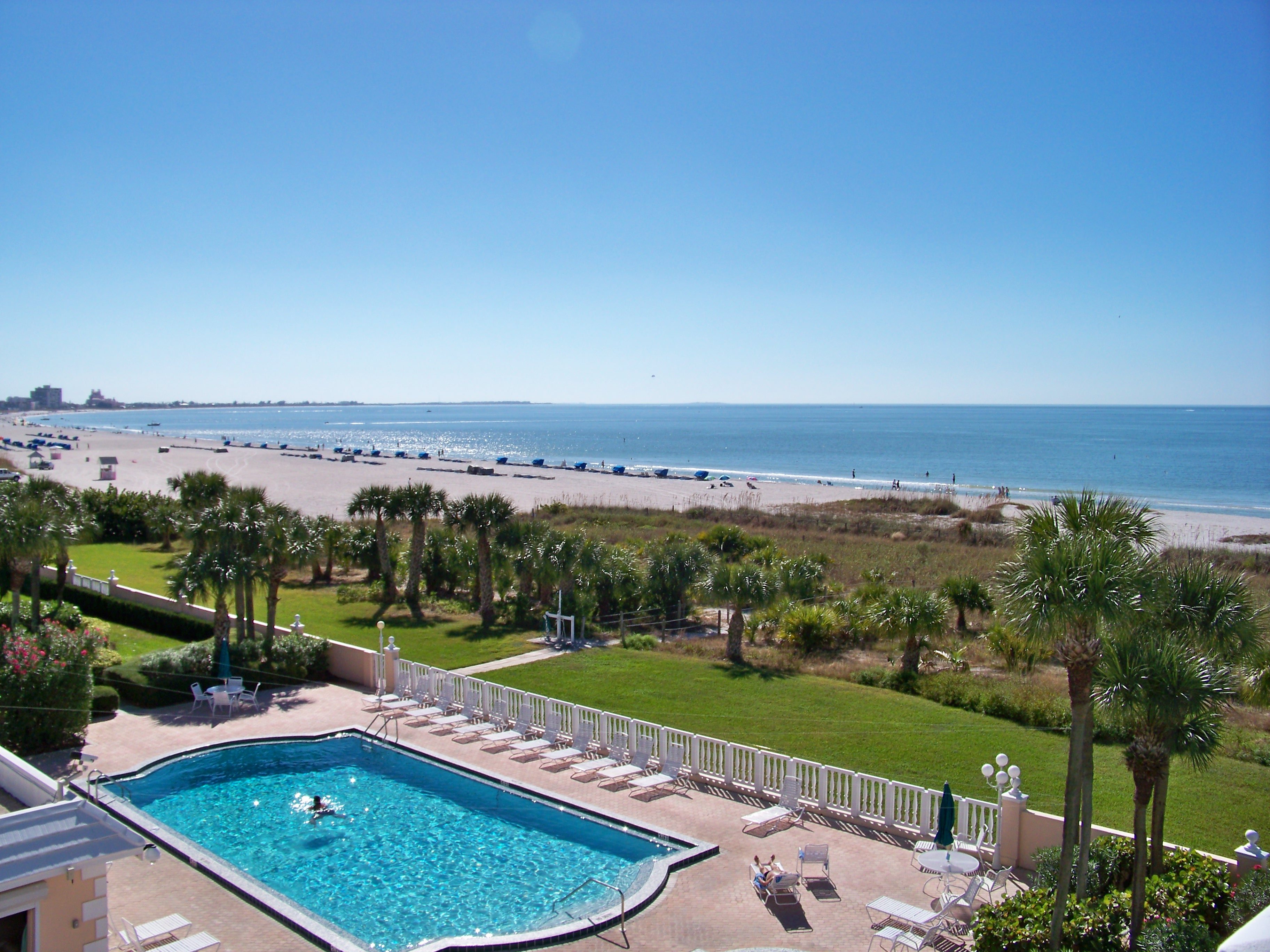 SILVER SANDS Gallery 03