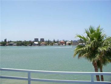 HARBOURSIDE Gallery 06
