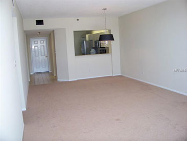 HARBOURSIDE CONDO Gallery 03