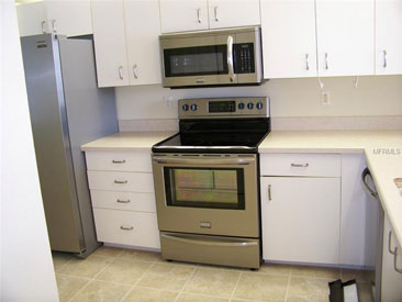 HARBOURSIDE CONDO Gallery 06