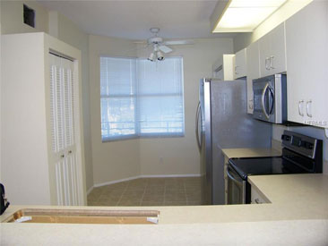 HARBOURSIDE CONDO Gallery 08