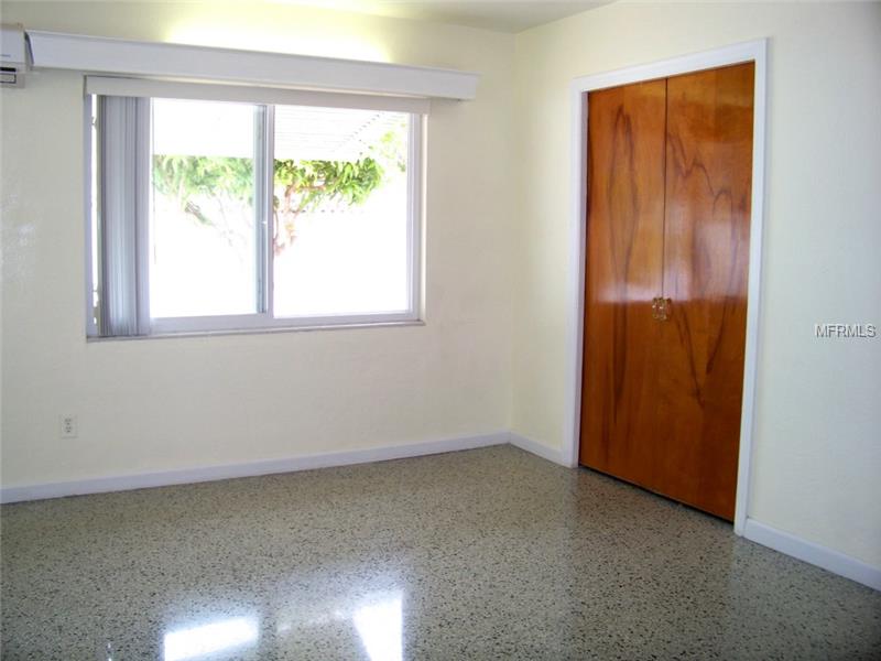 ST. PETE BEACH Gallery 11