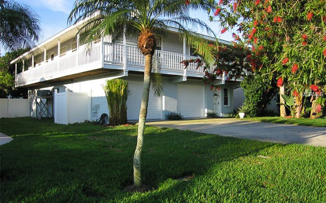 Belleair Beach Gallery 01