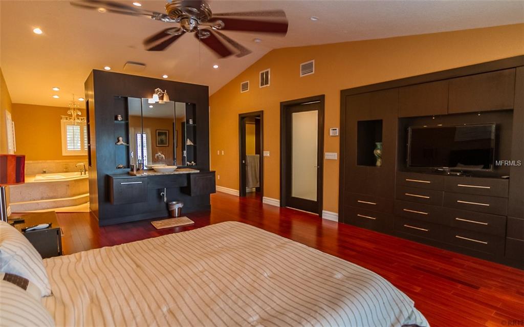 St. Pete Beach Gallery 18