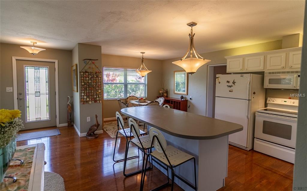 Paradise Island Gallery 05