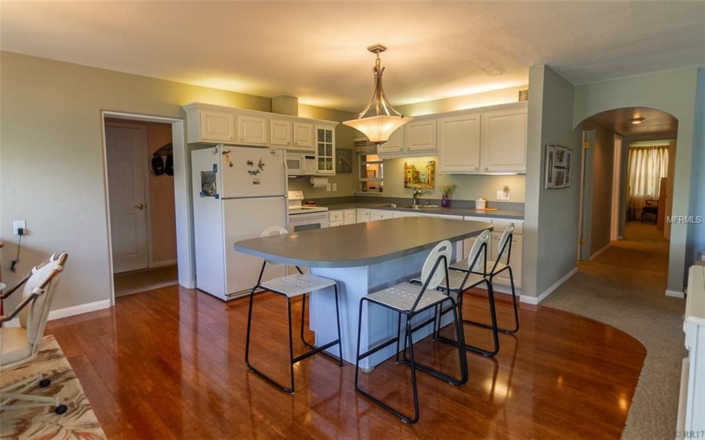 Paradise Island Gallery 06