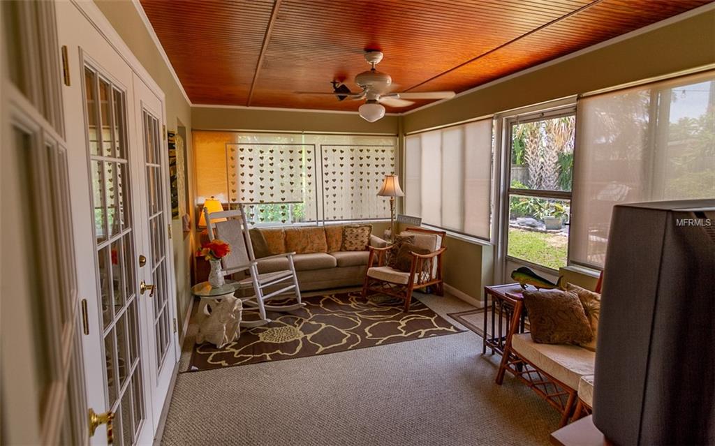 Paradise Island Gallery 10